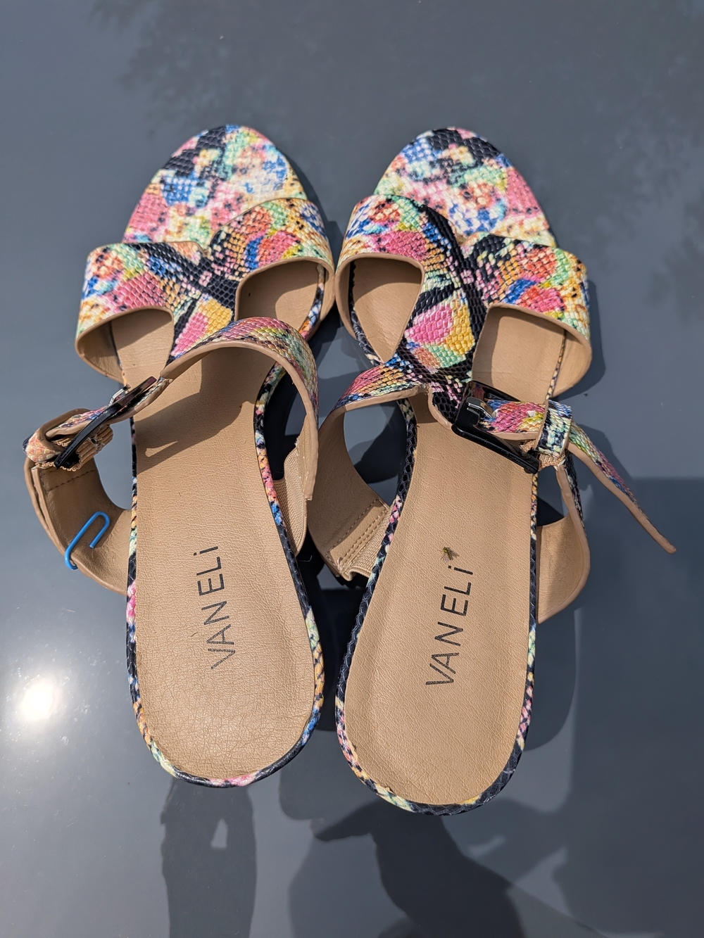 VANELi Rainbow Snakeskin Cross Strap Wedge Sandals Multi-Color Sz 8 Luxury Party